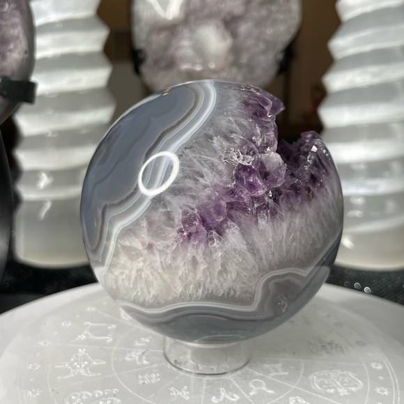 Druzy Amethyst Sphere w/ Blue Agate Banding- DAS1 - Picture 3 of 6
